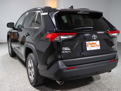 Used 2023 Toyota RAV4 XLE image 9