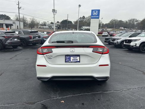 Certified 2022 Honda Civic EX-L image 25