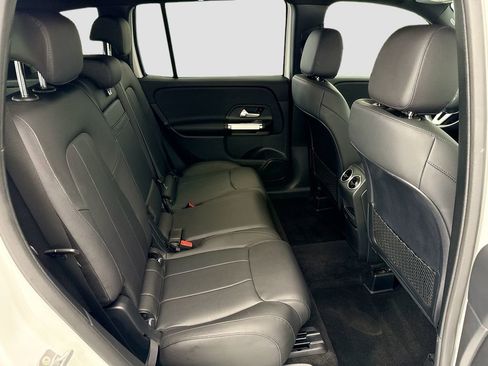 Used 2023 Mercedes-Benz GLB 250 image 21