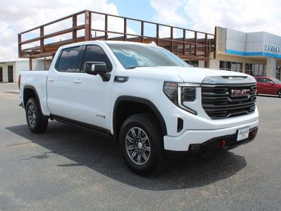 Used 2024 GMC Sierra 1500 AT4 w/ Technology Package