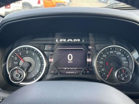 Used 2022 RAM 1500 Big Horn image 34