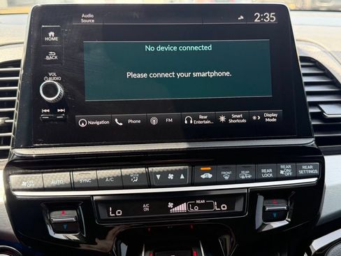 Used 2025 Honda Odyssey Touring image 38