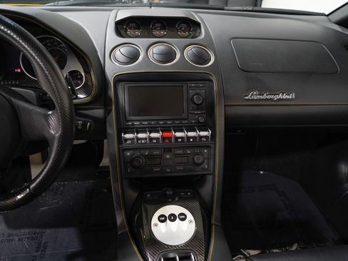 Used 2010 Lamborghini Gallardo LP 560-4 AWD/4WD image 12
