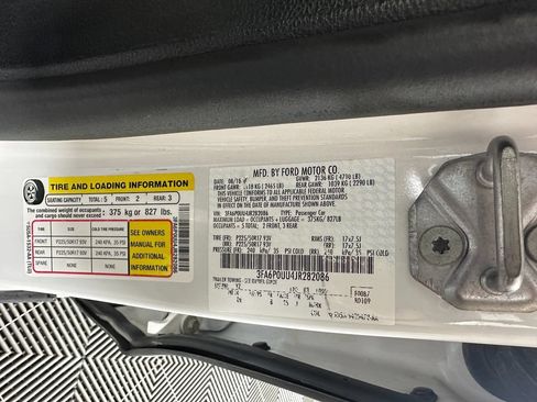 Used 2018 Ford Fusion S FWD image 33