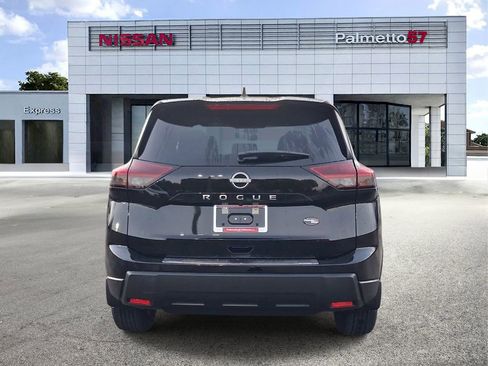 New 2026 Nissan Rogue SV FWD image 4