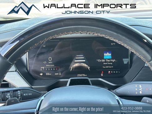 Used 2024 GMC Acadia AT4 w/ Super Cruise Package image 35