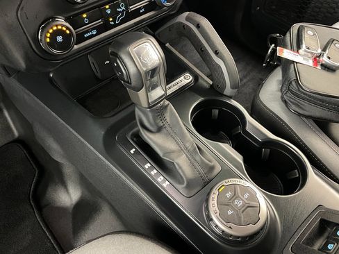 Used 2024 Ford Bronco Big Bend image 29