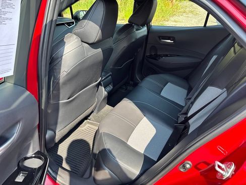 Used 2025 Toyota Corolla XSE FWD image 32