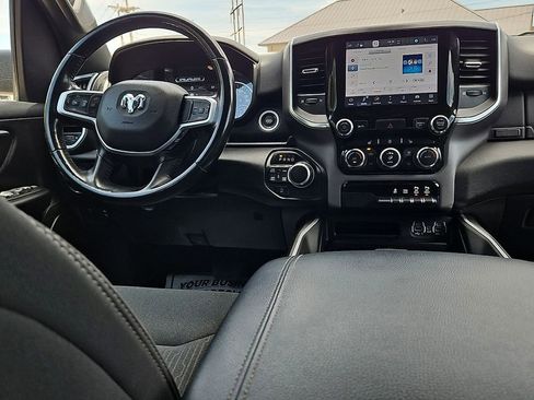 Used 2022 RAM 1500 Big Horn AWD/4WD image 18