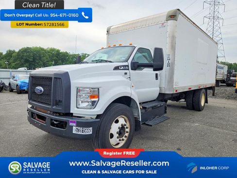 Used 2017 Ford F650 2WD Regular Cab Super Duty image 1
