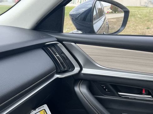 Certified 2025 MAZDA CX-90 Plug-In Hybrid w/ Preferred image 29