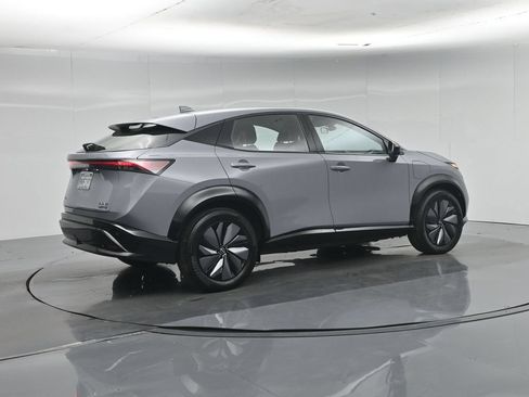 Used 2024 Nissan Ariya AWD image 28