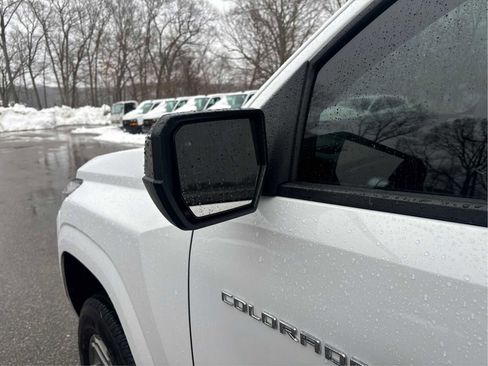 Certified 2023 Chevrolet Colorado LT w/ LT Convenience Package image 25