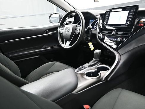 Used 2024 Toyota Camry LE FWD image 11