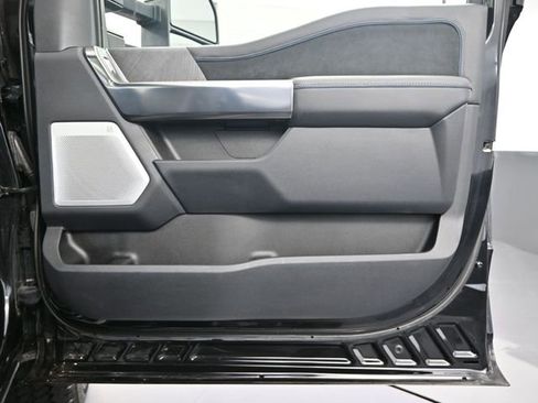 Used 2025 Ford F250 Platinum image 49