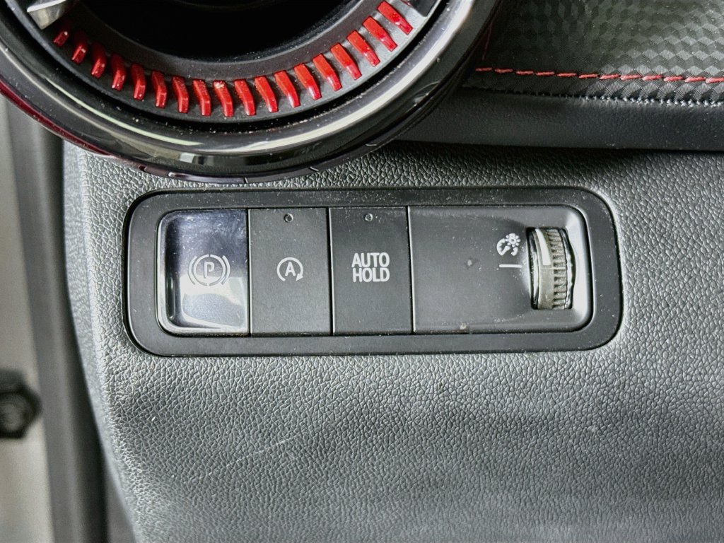 Used 2025 Chevrolet Equinox RS FWD image 10