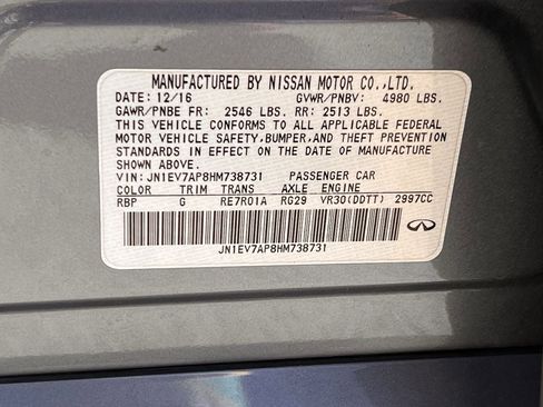 Used 2017 INFINITI Q50 Signature Edition w/ Cargo Package (L95) image 31