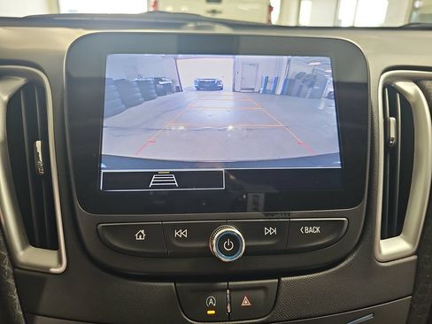 Used 2022 Chevrolet Malibu LT FWD image 27