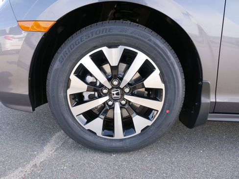 New 2026 Honda Odyssey EX-L image 13