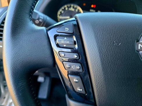 Used 2022 Nissan Armada SL image 14