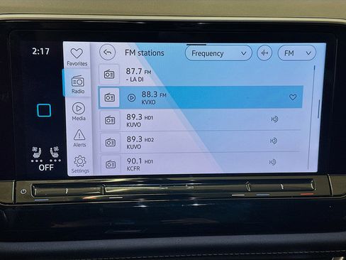 Used 2024 Volkswagen Atlas SE AWD/4WD image 21