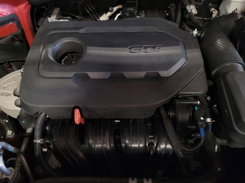 Used 2020 Hyundai Santa Fe SE image 30