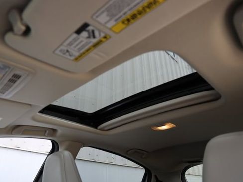 Certified 2020 Honda HR-V EX-L image 12