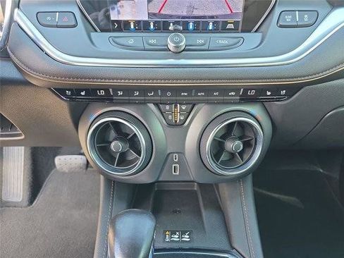 Used 2020 Chevrolet Blazer Premier w/ Driver Confidence II Package FWD image 29