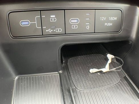 New 2025 Hyundai Tucson SEL image 18