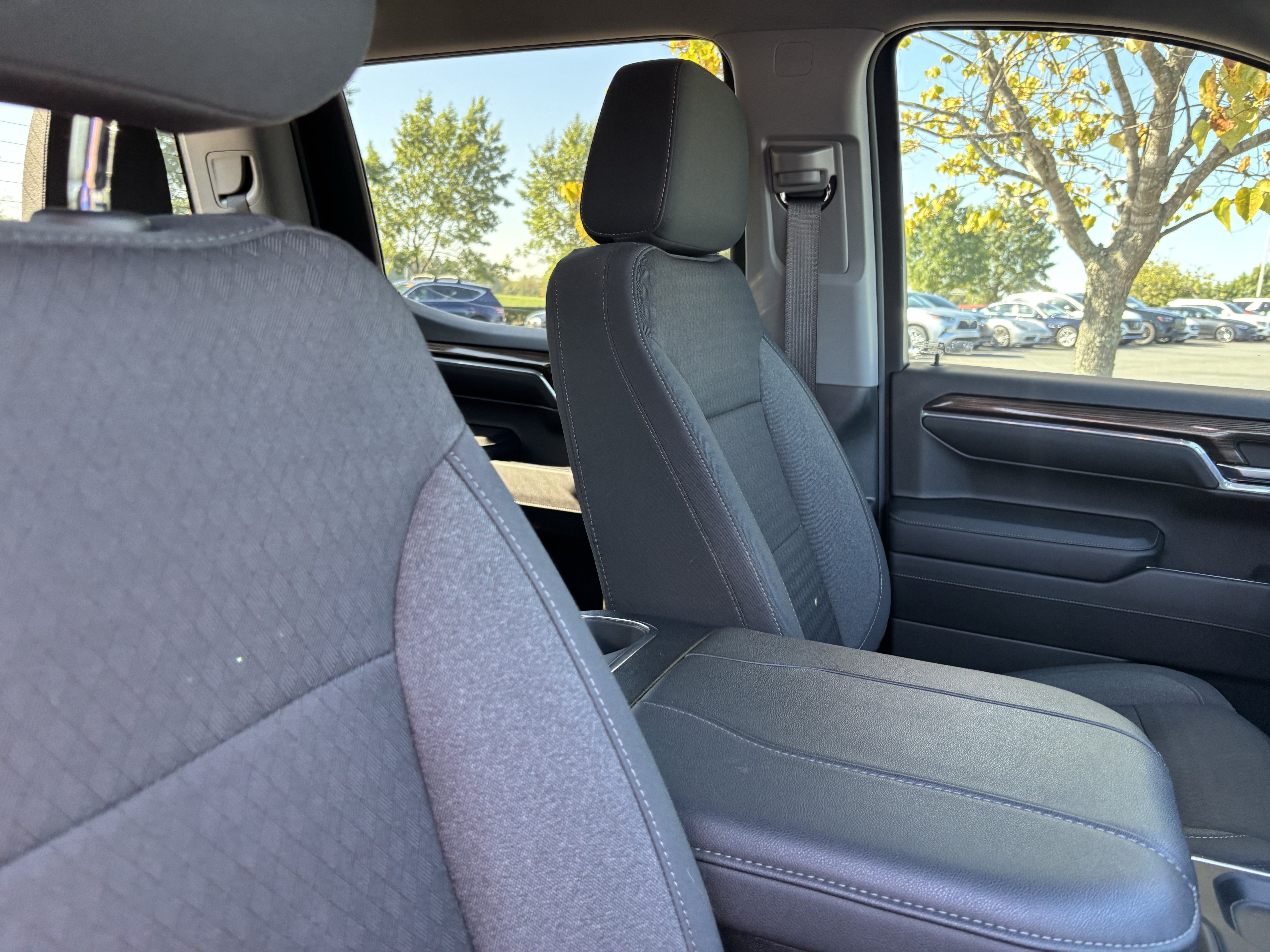 Used 2023 Chevrolet Silverado 1500 RST AWD/4WD image 34