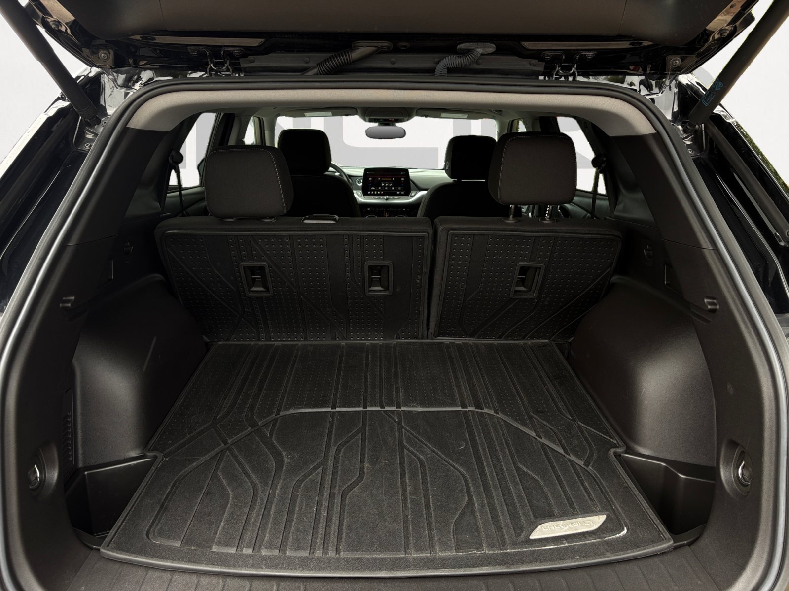 Used 2024 Chevrolet Blazer LT w/ Convenience Package FWD image 12