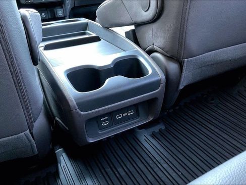 Used 2021 Honda Odyssey Touring image 35