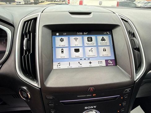 Used 2017 Ford Edge Titanium w/ Equipment Group 301A AWD/4WD image 38