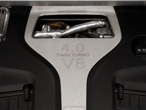 Used 2022 Aston Martin DBX image 77