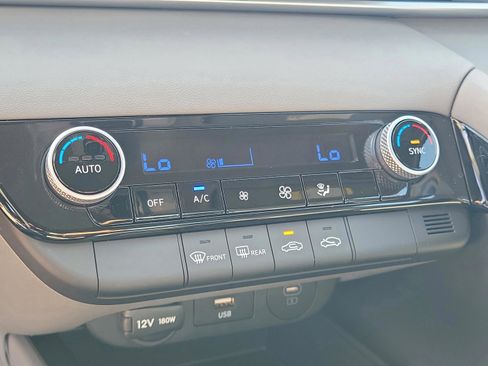 New 2026 Hyundai Elantra Blue image 21