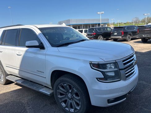 Used 2016 Chevrolet Tahoe LT w/ Luxury Package image 21