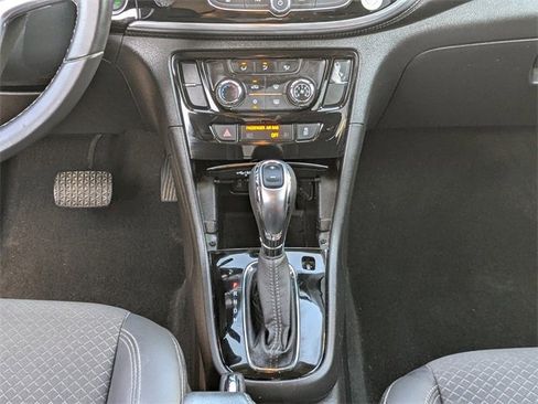 Used 2020 Buick Encore Preferred w/ Safety Package image 19