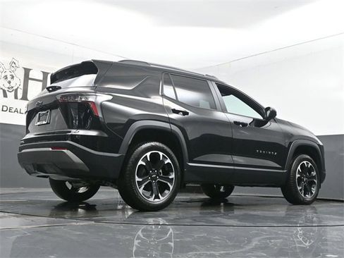 New 2026 Chevrolet Equinox LT image 11