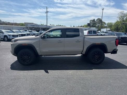 New 2026 GMC Canyon Elevation image 18