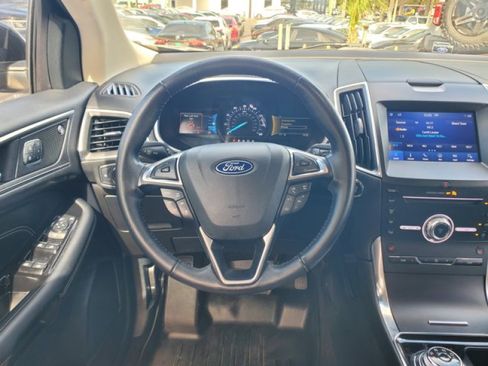 Certified 2019 Ford Edge Titanium image 16