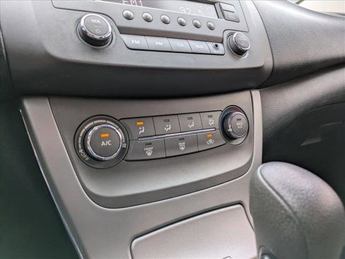 Used 2013 Nissan Sentra S image 11
