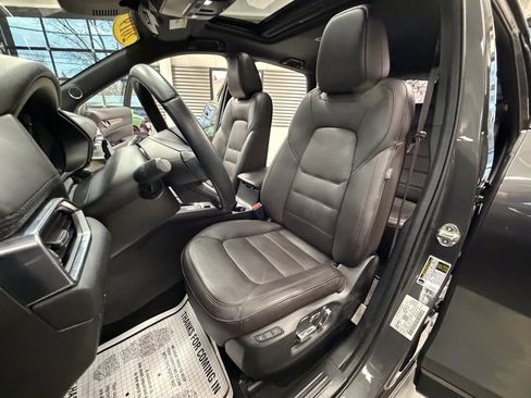 Used 2019 MAZDA CX-5 Signature image 8