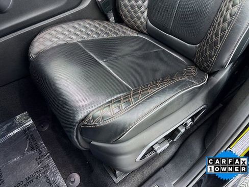 Used 2021 Jeep Grand Cherokee L Summit w/ Advanced Protech Group IV AWD/4WD image 19