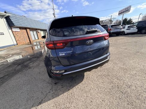 Used 2022 Kia Sportage LX image 20