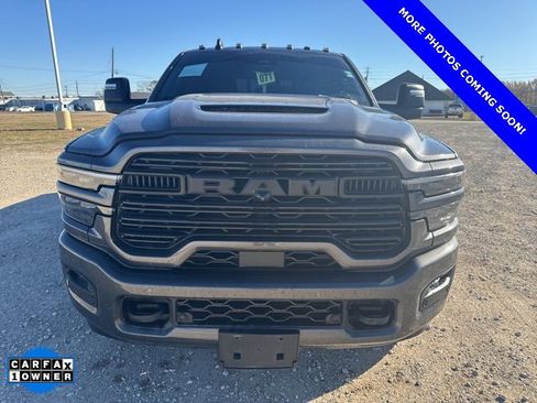 Used 2025 RAM 3500 Laramie image 7