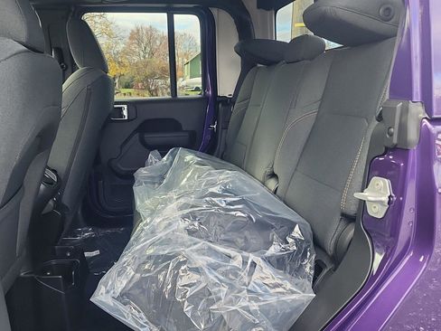 New 2026 Jeep Gladiator Sport image 14