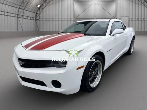 Used 2012 Chevrolet Camaro LS RWD image 16
