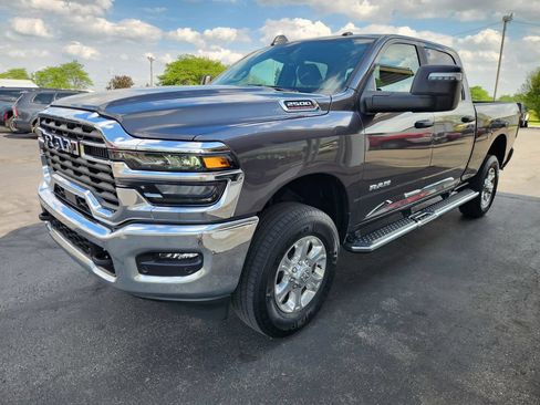 Used 2026 RAM 2500 Big Horn AWD/4WD image 8