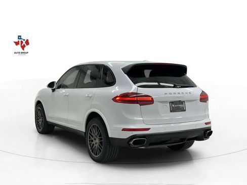Used 2018 Porsche Cayenne Platinum Edition image 5
