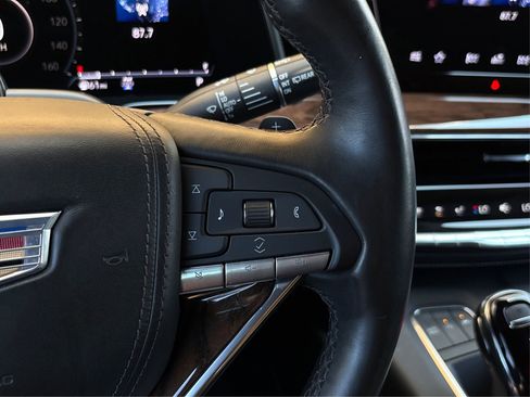 Used 2023 Cadillac Escalade Sport Platinum w/ LPO, ONYX Package AWD/4WD image 29